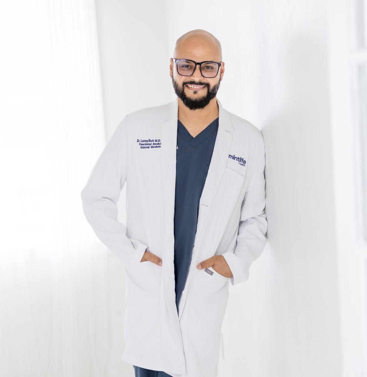 Dr. Laeeq Butt